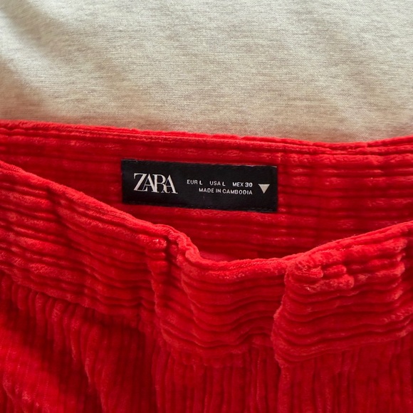 Red Corduroy Women's Wide Leg Pants - Picture 9 of 10